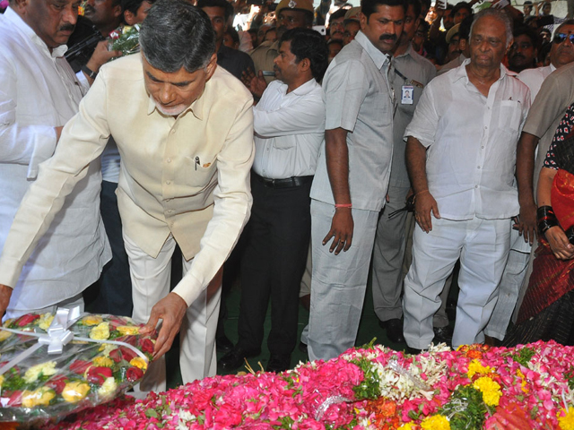 Chandrababu Naidu Condolences to Dasari Narayana Rao